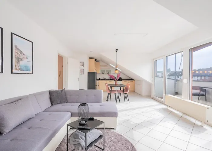 - Moderne Und Geraeumige 2 Zimmerwohnung Mit Sued-balkon In Gladbeck-brauck Naehe Movie Park Und Arena Aufschalke Lejlighed *